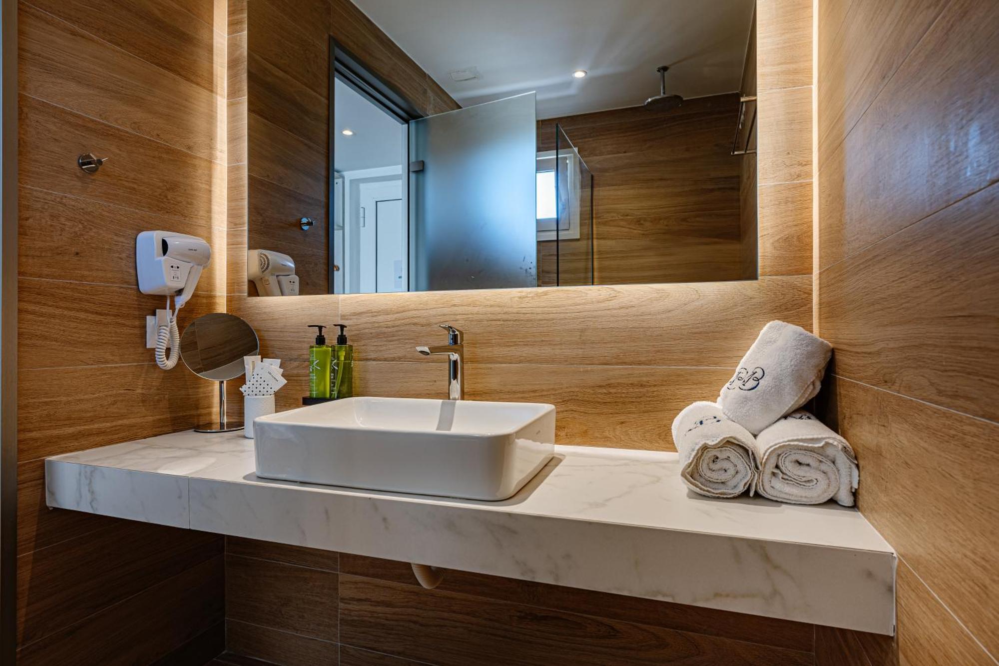 טרגקי Magique Bleu Suites מראה חיצוני תמונה